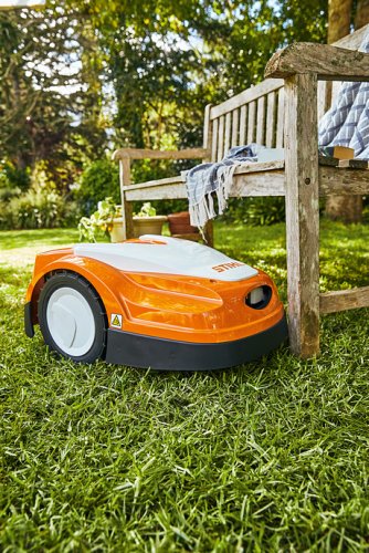 Robotická sekačka STIHL RMI 422 PC