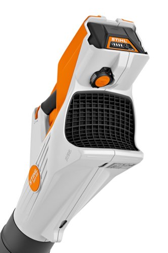AKU Foukač STIHL BGA 60 SET