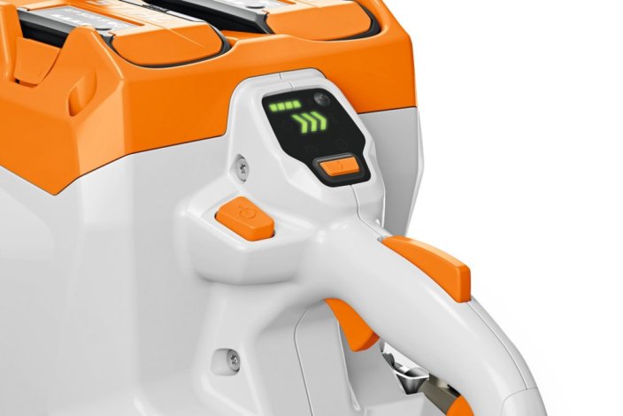 AKU Rozbrušovací stroj STIHL TSA 500 B