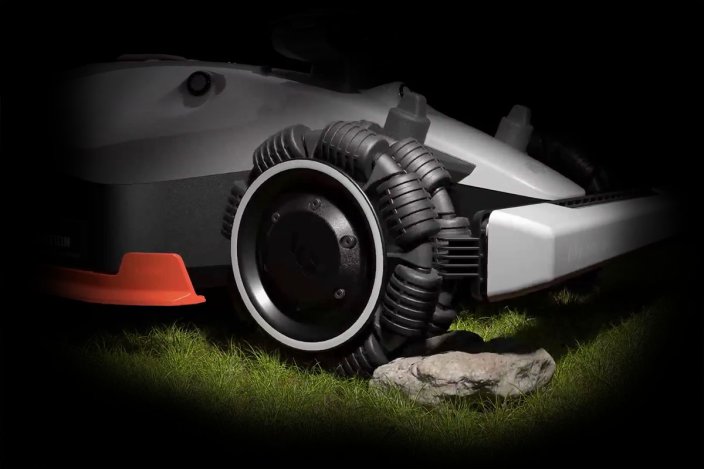 Robotická sekačka MAMMOTION LUBA 2 AWD 5000X