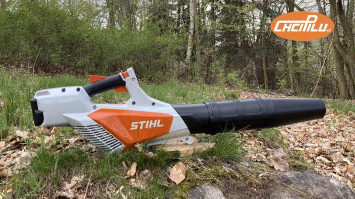 Foukač STIHL BGA 57 
