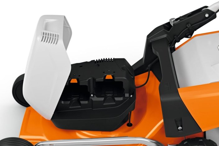 AKU sekačka STIHL RMA 253.3 T SET