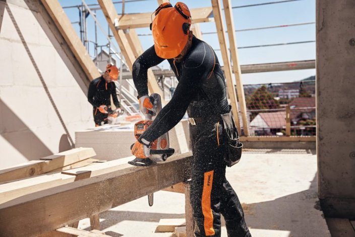 AKU pila STIHL MSA 200 C-B