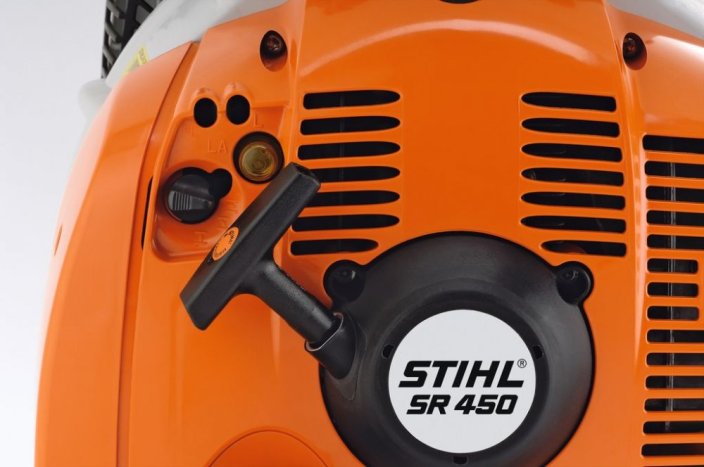 Rosič STIHL SR 450