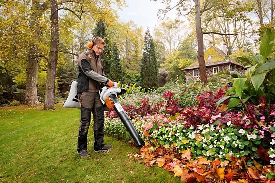 Foukač/vysavač STIHL SH 86