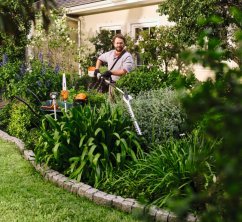 AKU KombiMotor STIHL KMA 80 R