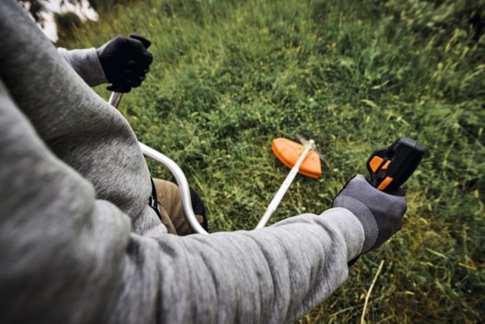 Akumulátorový křovinořez STIHL FSA 140