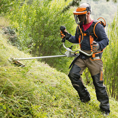 Akumulátorový křovinořez STIHL FSA 130