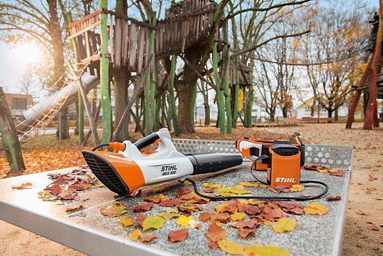 AKU FUKAR STIHL BGA 100