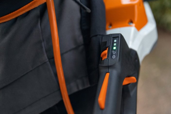 AKU nůžky STIHL HSA 94 R