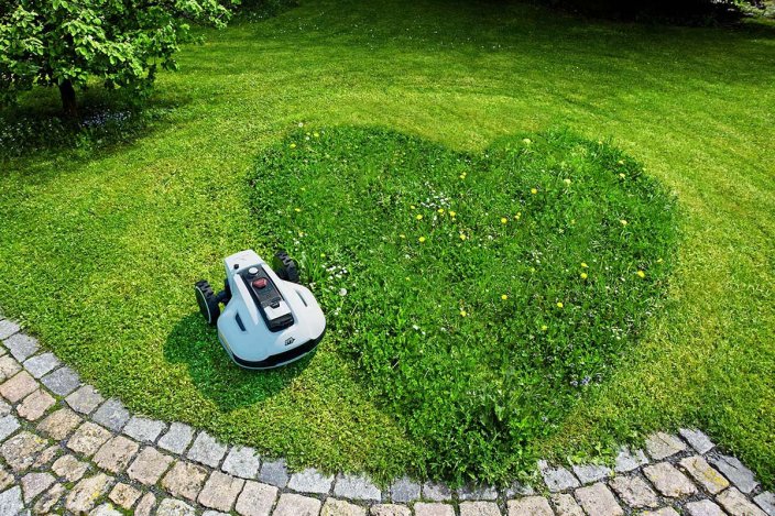 Robotická sekačka MAMMOTION YUKA 2000 Robotická sekačka MAMMOTION YUKA 2000
