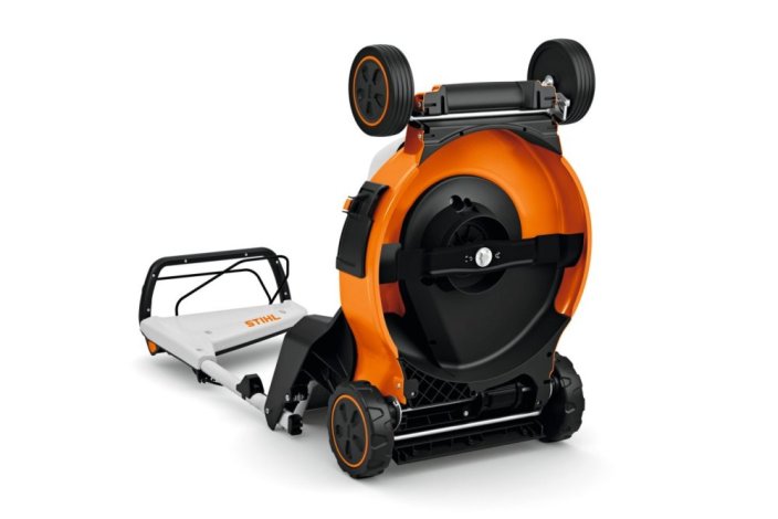 AKU sekačka STIHL RMA 253.3 T SET