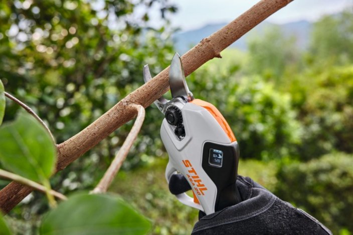 AKUMULÁTOROVÉ NŮŽKY STIHL ASA 20 SET