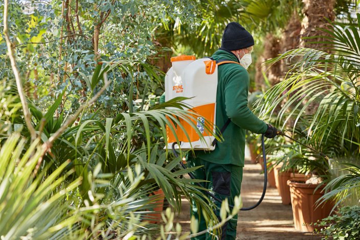 Akumulátorový postřikovač STIHL SGA 85