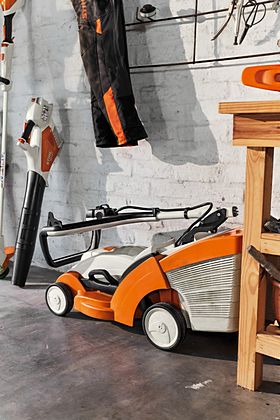 AKU sekačka STIHL RMA 339 C
