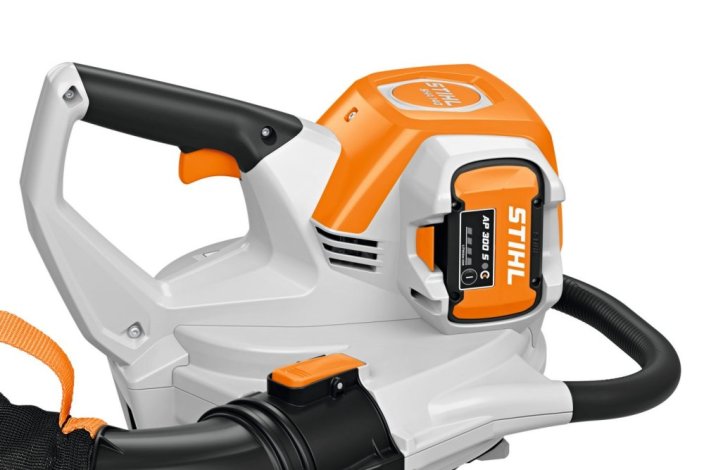 Akumulátorový vysavač STIHL SHA 140