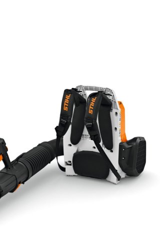 Akumulátorový foukač STIHL BRA 200